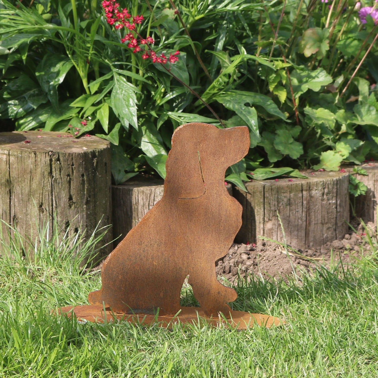 Spaniel Statue