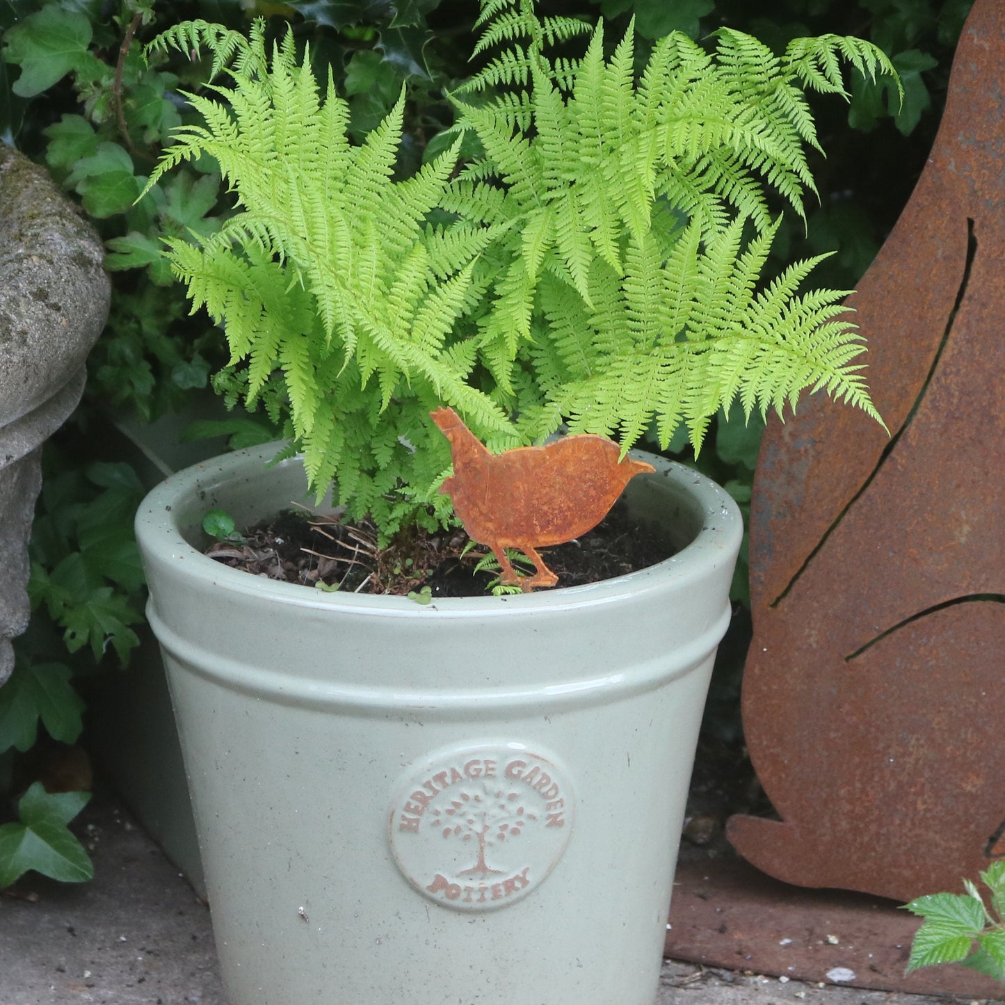 Wren Plant Pot Decoration