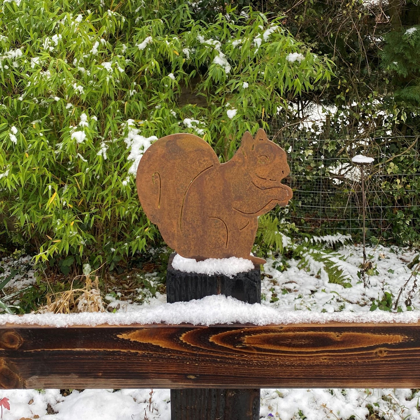 Red Squirrel Post Topper