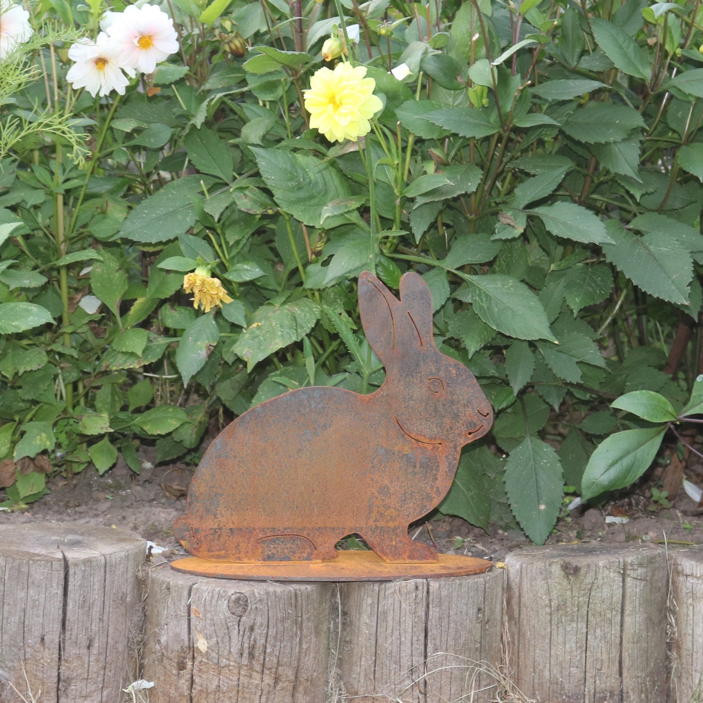 Rabbit Statue