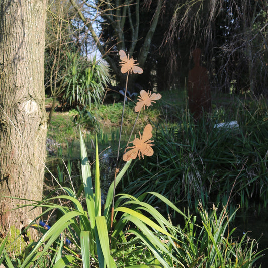 3 Bees On Spike  'Mum'