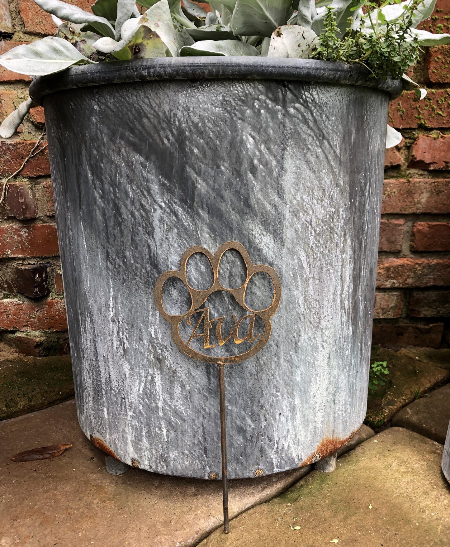 Personalised Pet Paw Plant Pot Decoration & Memorial