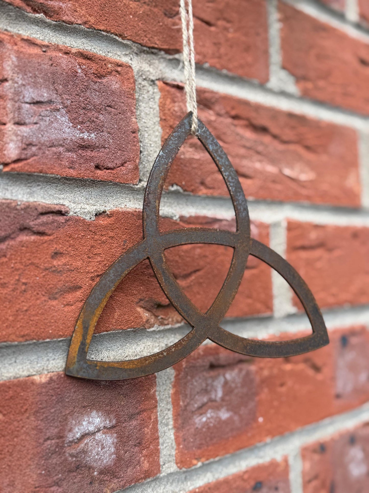 Hanging Trinity Knot, Triquetra