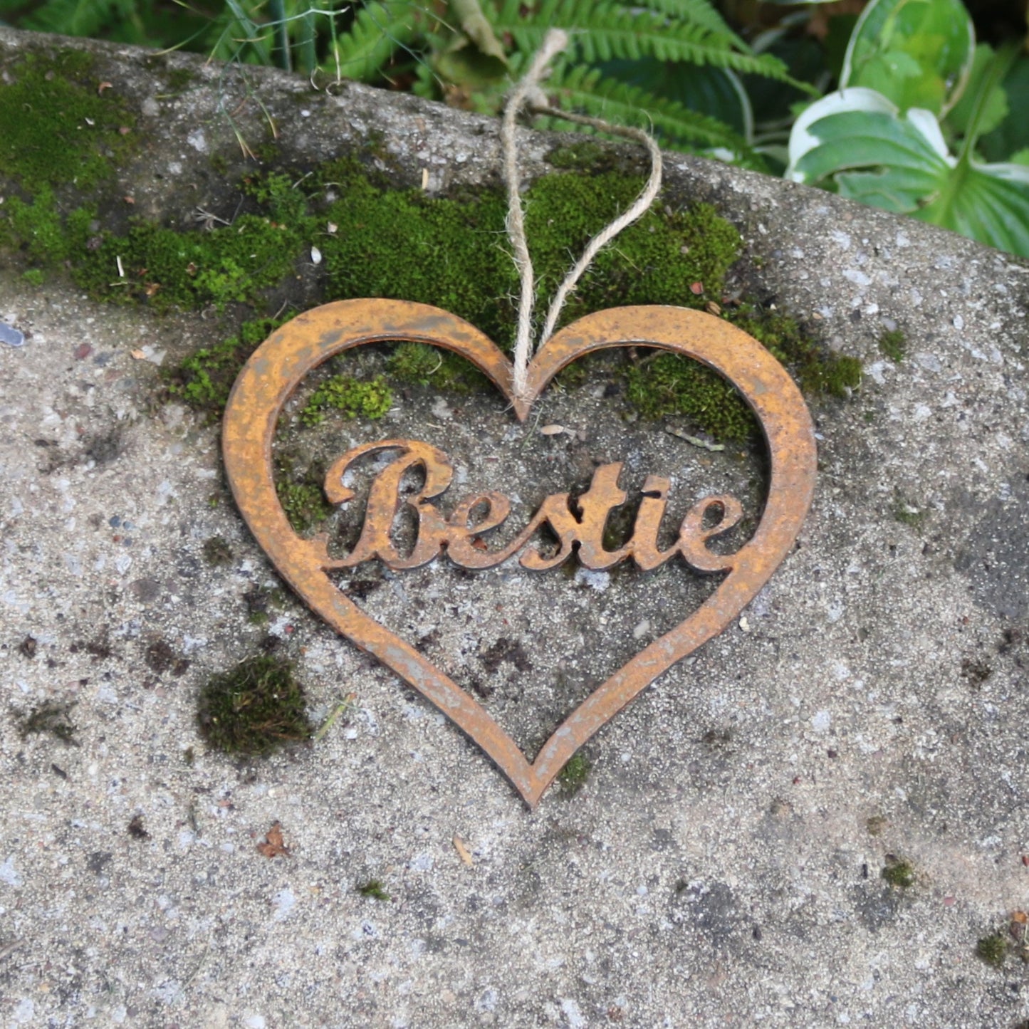 Bestie Hanging Heart