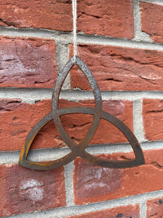 Hanging Trinity Knot, Triquetra