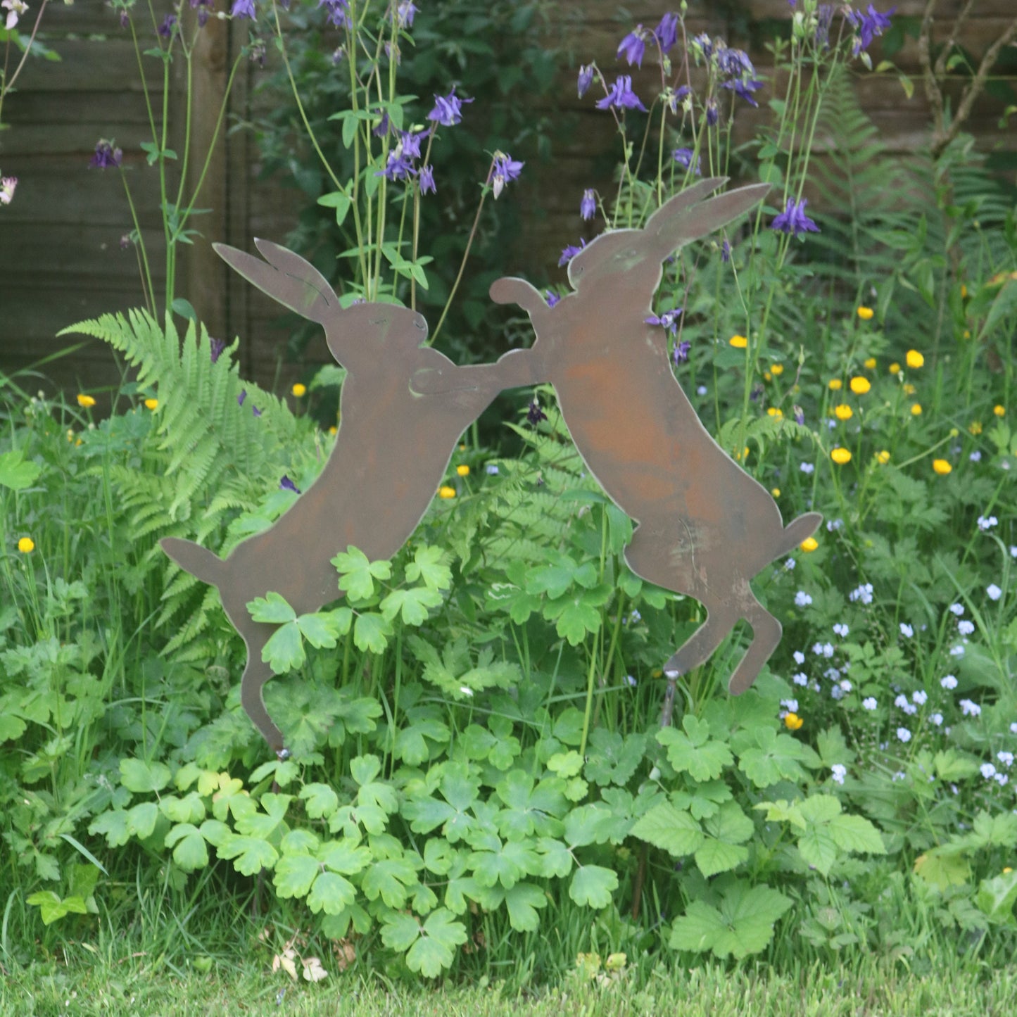 Boxing Hare's Garden Decoration