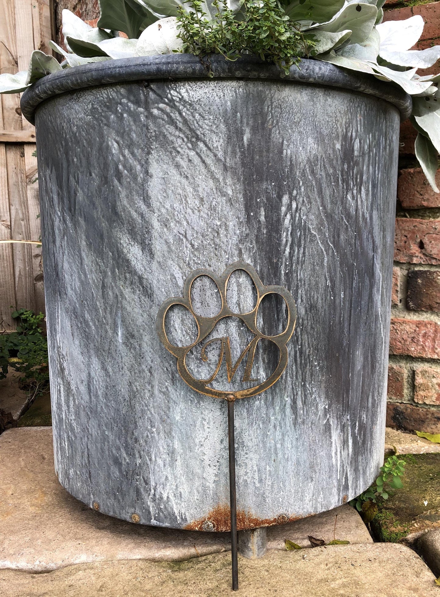 Personalised Pet Paw Plant Pot Decoration & Memorial